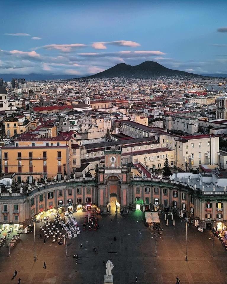 Spaccanapoli Top, Your House In The Old Town Appartement Buitenkant foto